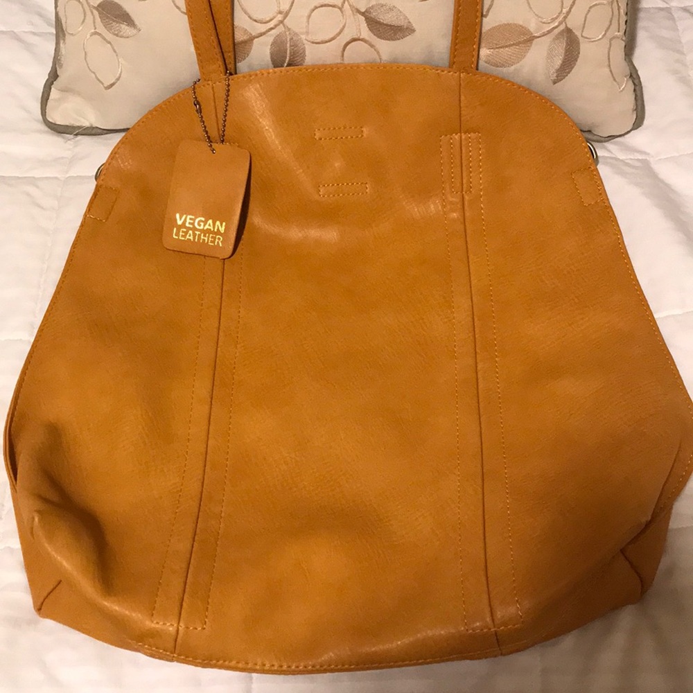 Vegan Leather Women’s Purse 👜!